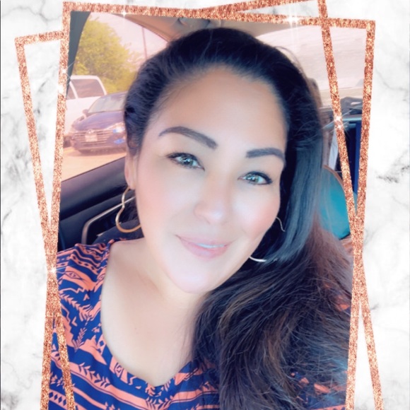 Meet the Posher Other - Meet your Posher, Jennifer